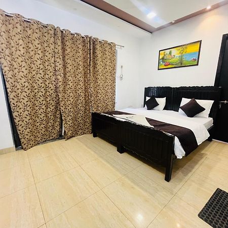 Luxury Taj Homestay, Stay 1Km Walking Distance From Taj Mahal East Gate Agra  Exterior photo