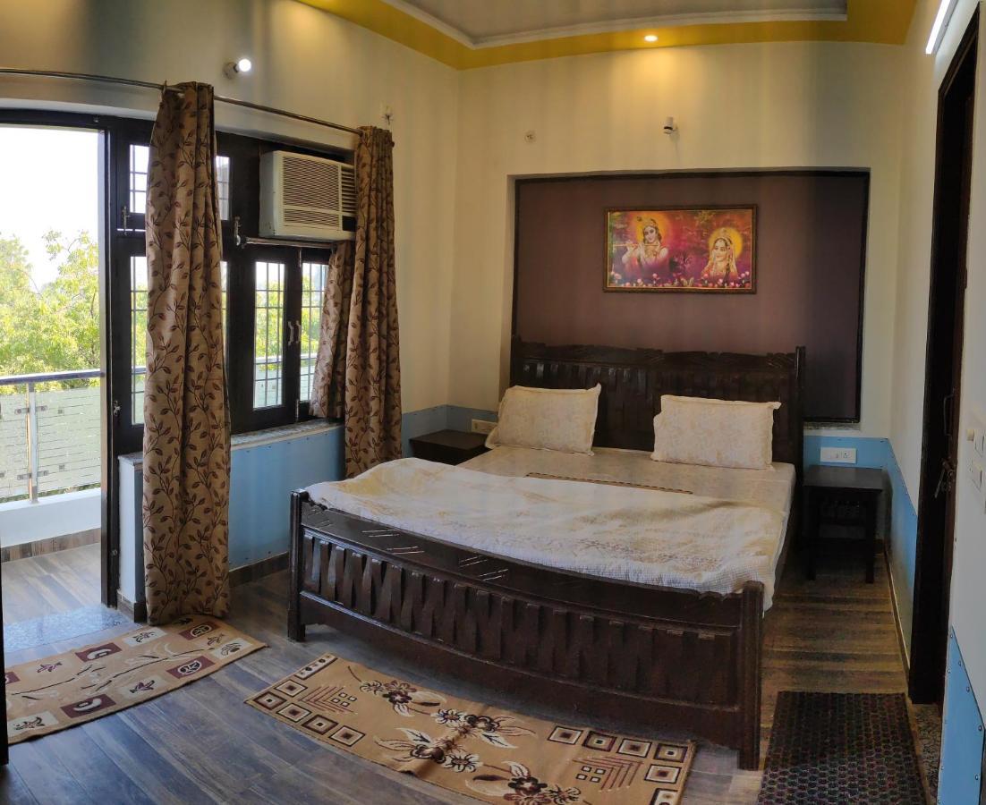 Luxury Taj Homestay, Stay 1Km Walking Distance From Taj Mahal East Gate Agra  Exterior photo