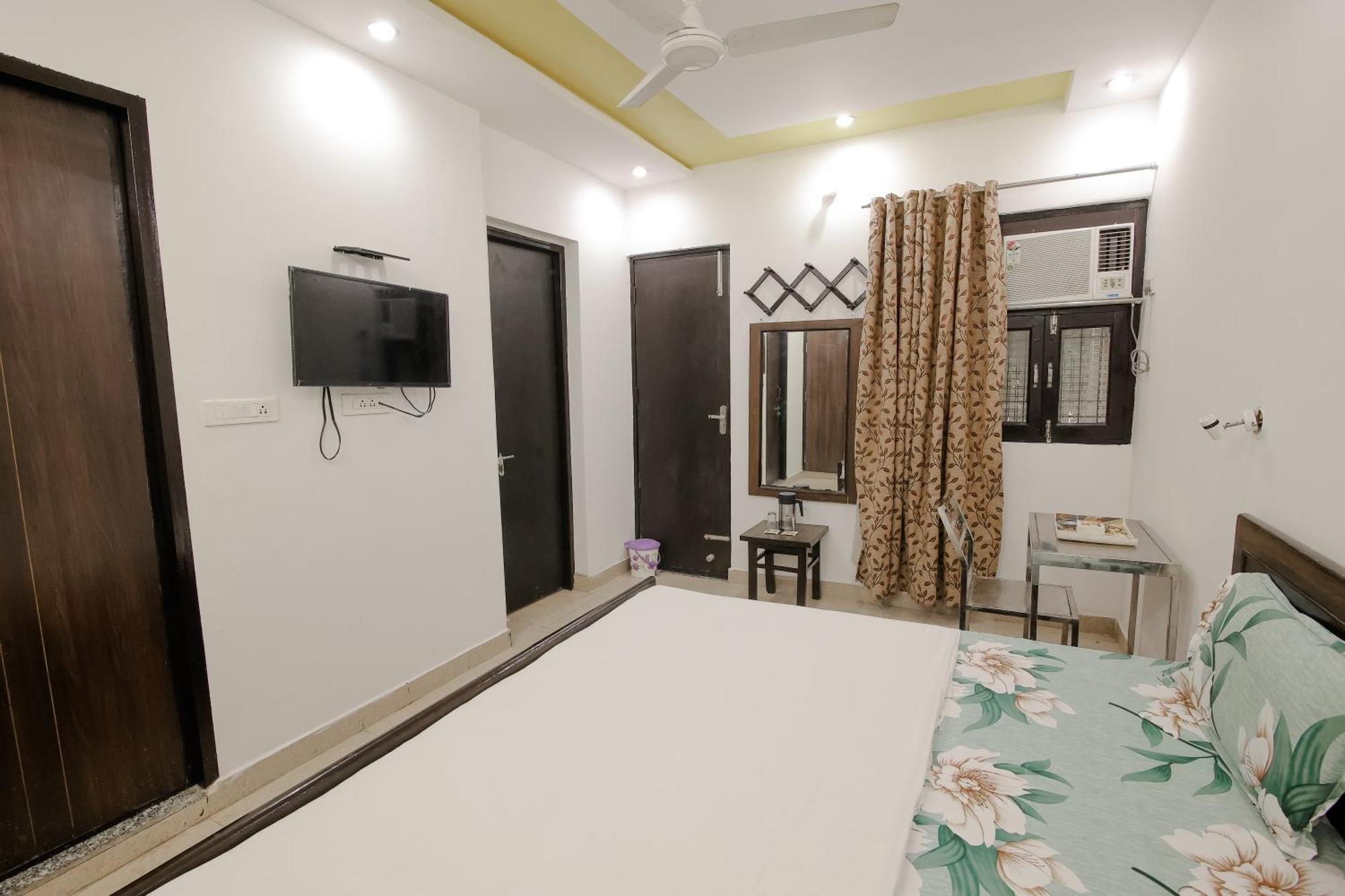 Luxury Taj Homestay, Stay 1Km Walking Distance From Taj Mahal East Gate Agra  Exterior photo